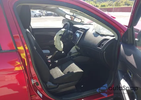 2021 Mitsubishi Outlander Sport 2.0 Be Awc/2.0 Le Awc/2.0 Se Awc/Es z USA, uszkodzony, nr VIN JA4ARUAU0MU021071